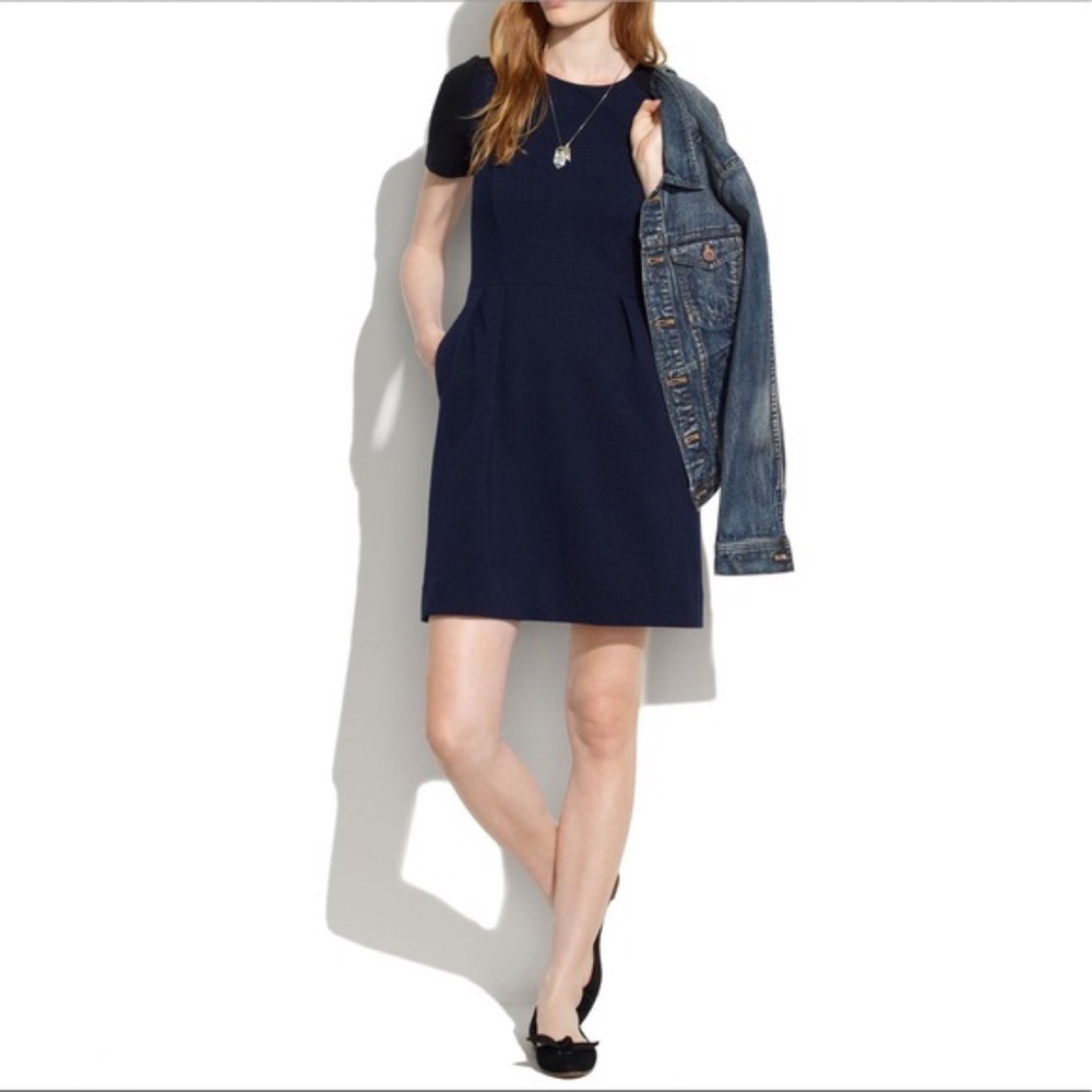 Madewell Gallerist Navy Blue Black Mini Dress, size 2